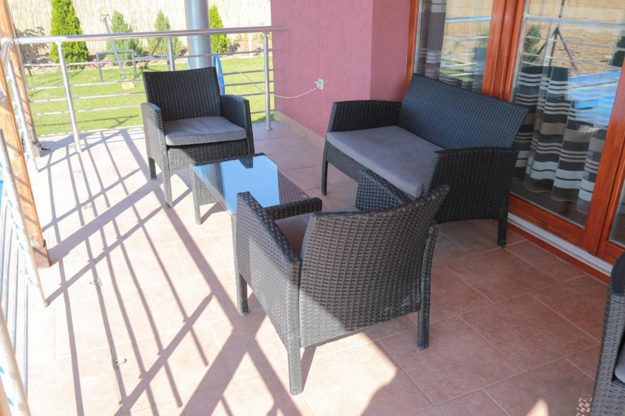 Vila Viktori Pirot Esterno foto