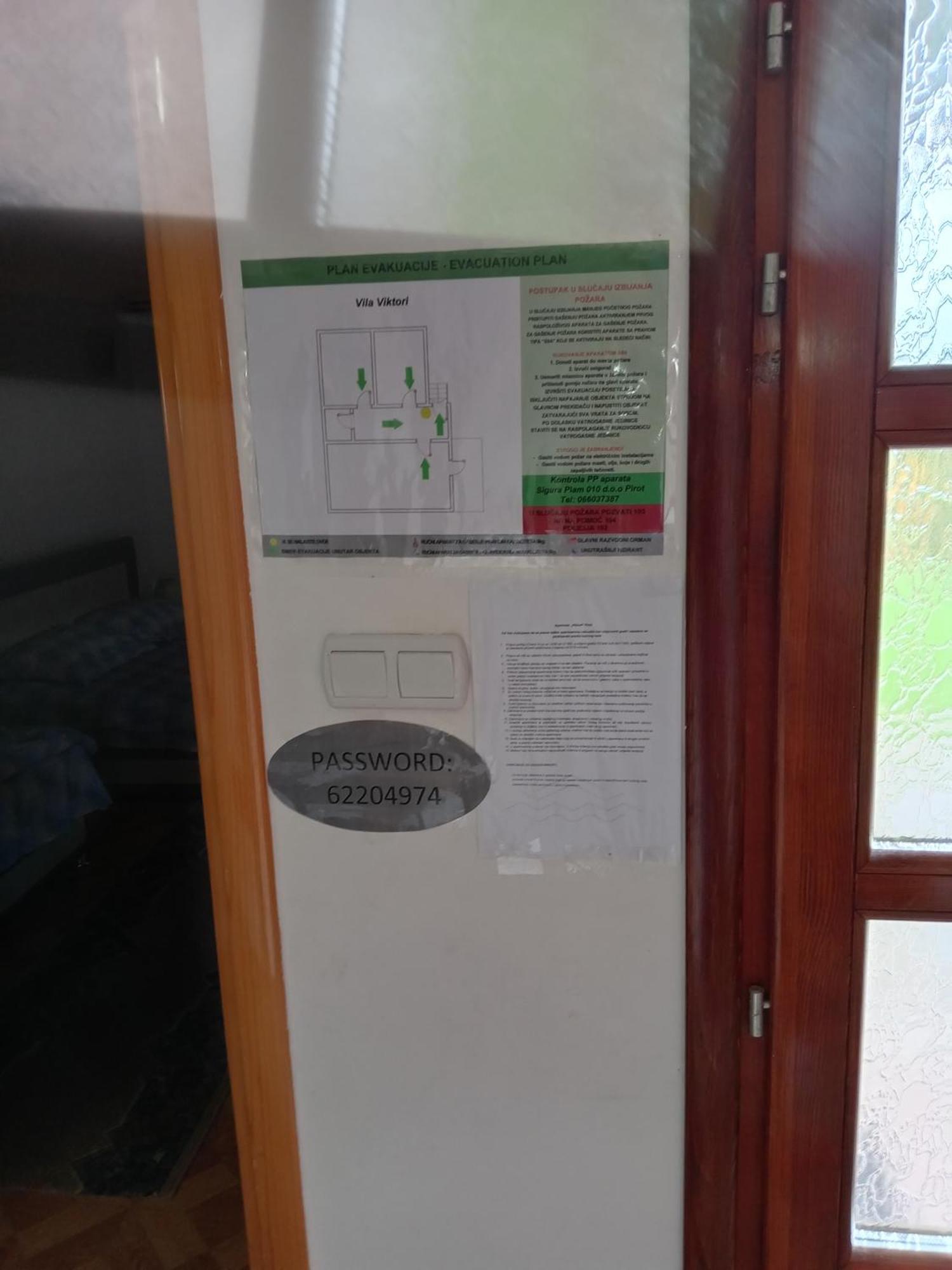 Vila Viktori Pirot Esterno foto