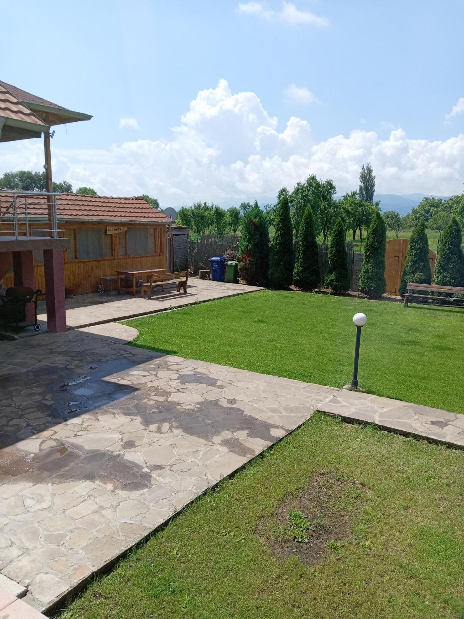 Vila Viktori Pirot Esterno foto